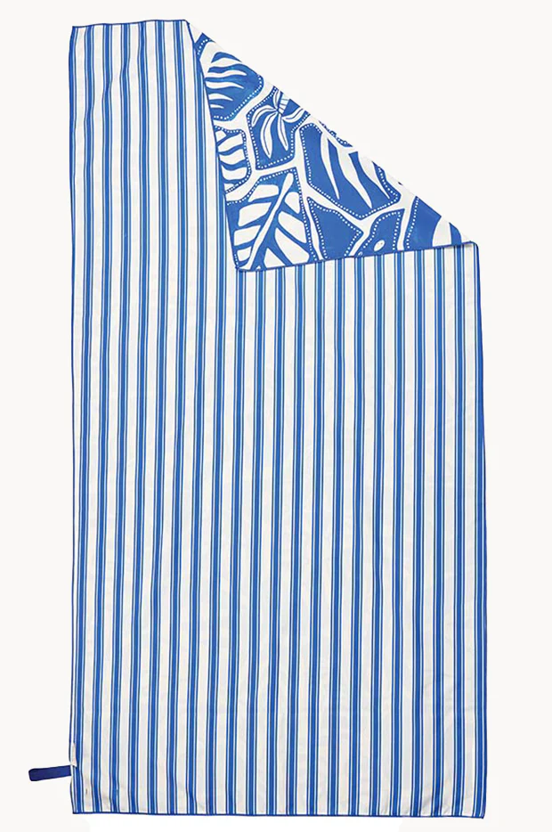 Blue Oasis Sand Free Towel - Image 2