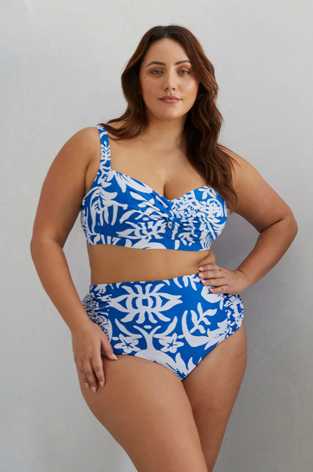 Sistine Monet D/DD Cup Bra - Image 3