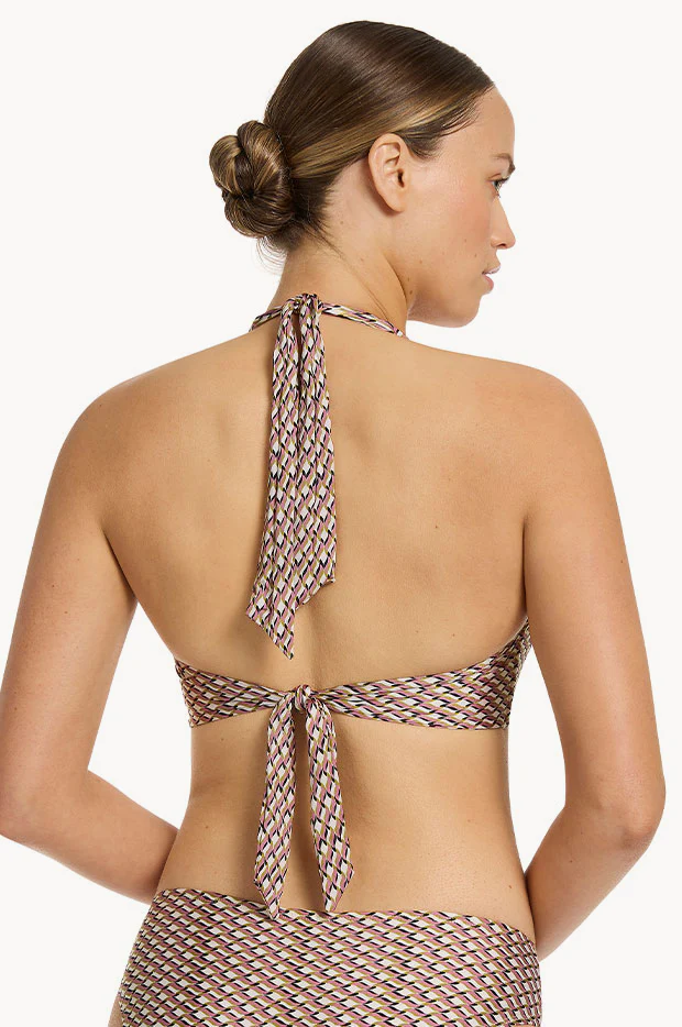 Infinity D/E Cup U Trim Halter - Image 2