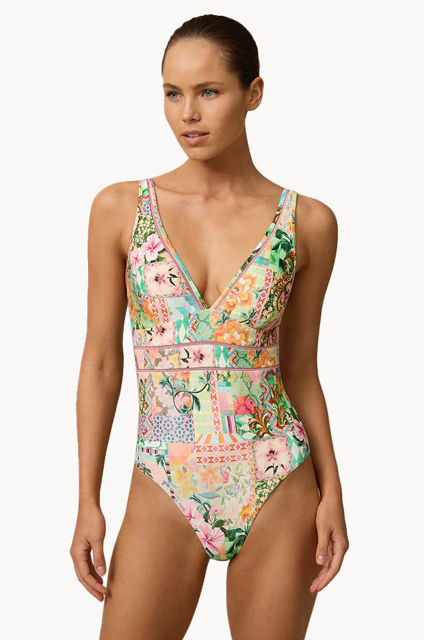 Simi Multi Fit V One Piece