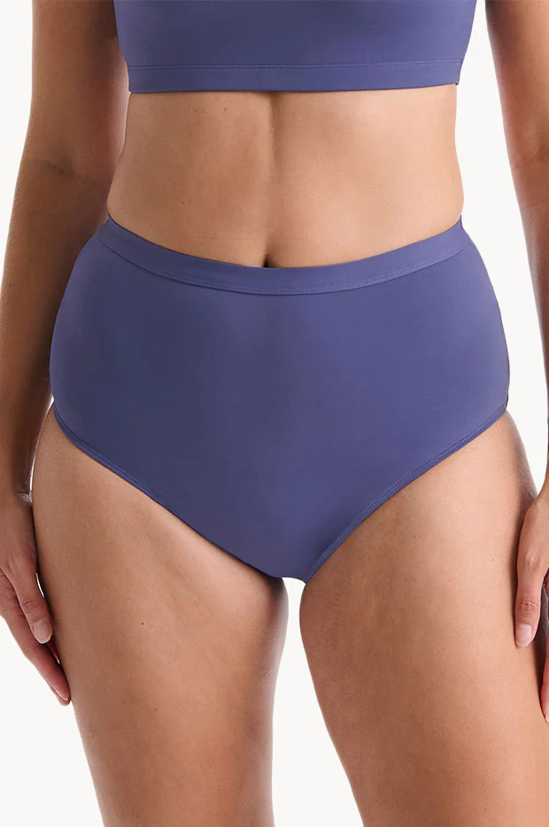 Plain Full Brief