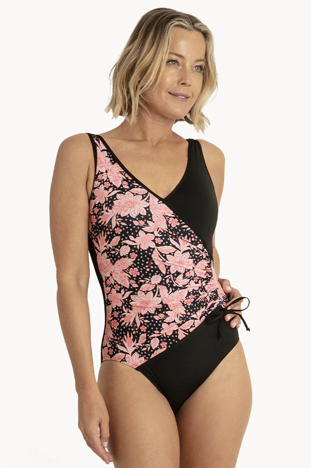 Nakia Cross Over One Piece