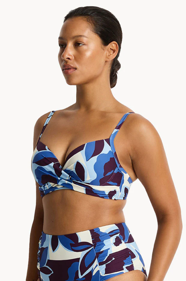 Rumba D/DD Cup Cross Front Bra - Image 3